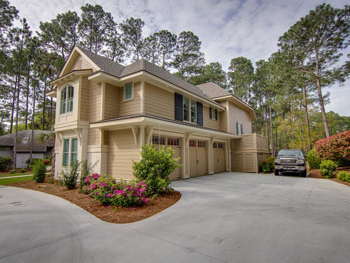 Custom House Garages In Sea Pines